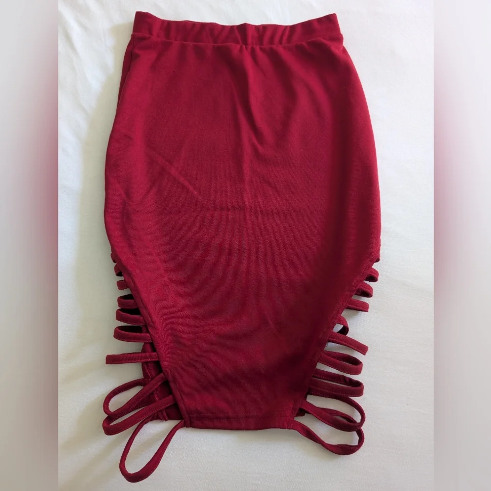 High Waisted Pencil Skirt - Picture 3 of 5